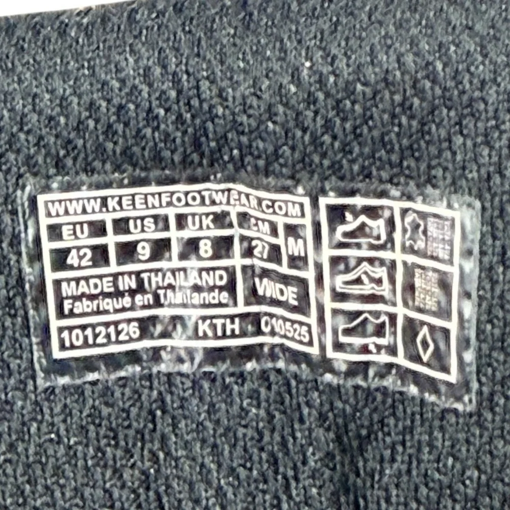 Keen without outdoor closure
